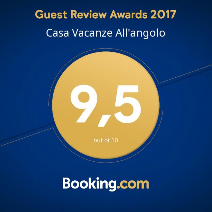 Holiday home Casa Vacanze All'angolo