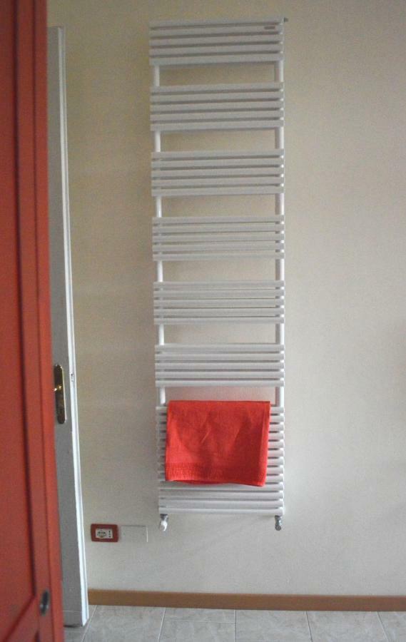 Casa Vacanze All'angolo Holiday home *